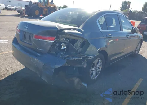 2011 Honda Accord 2.4 Se из США, поврежденный, VIN 1HGCP2F62BA156748